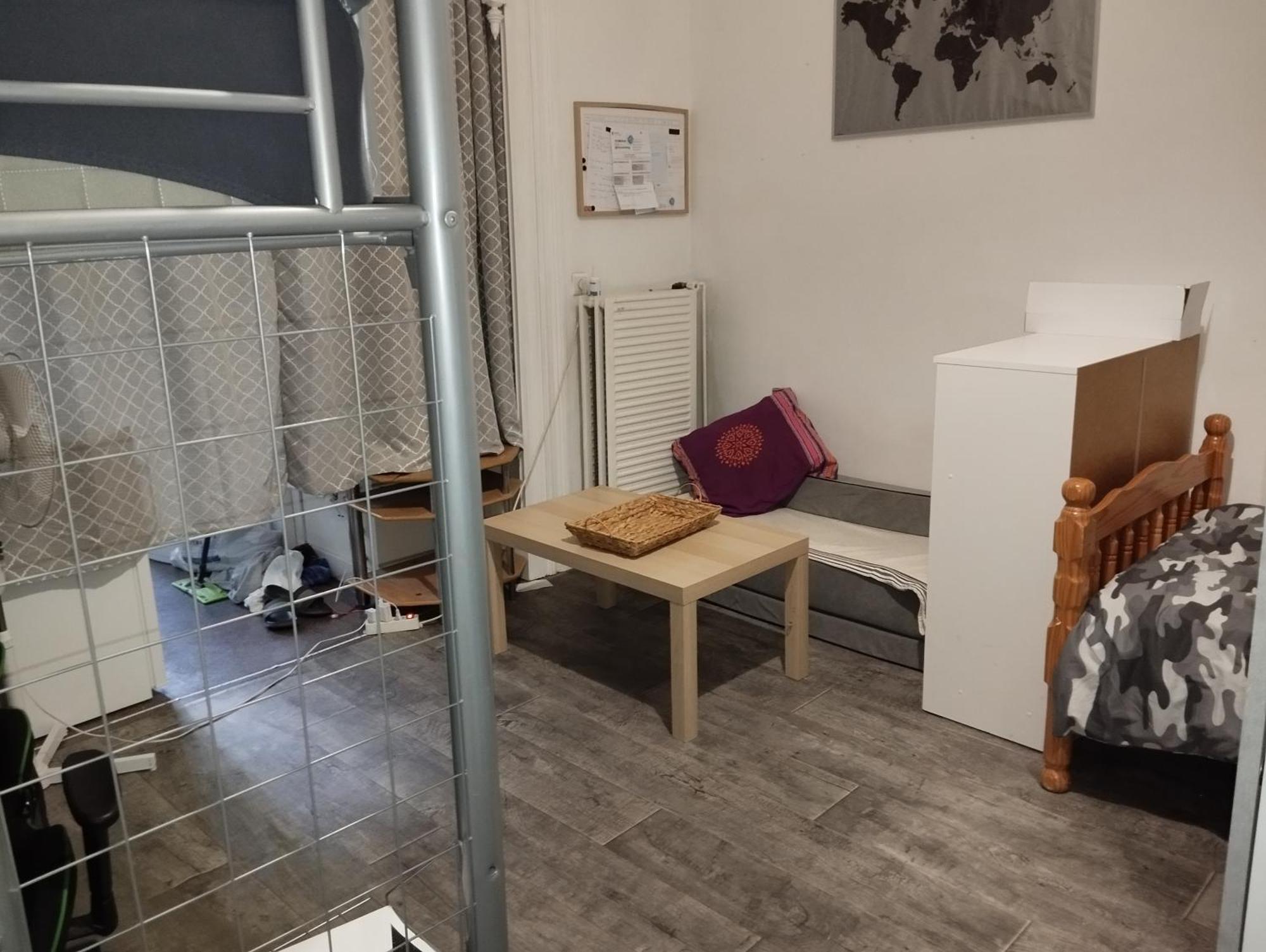 Apartment Petit Tres Bien Situe *
